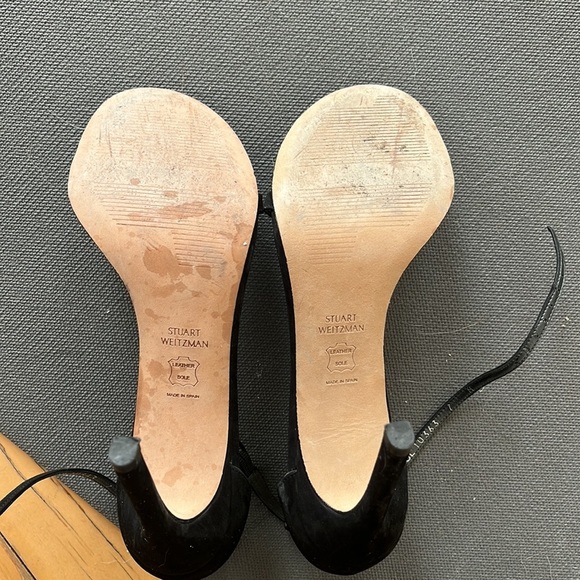 Stuart Weitzman  Signature Heels - Picture 3 of 4